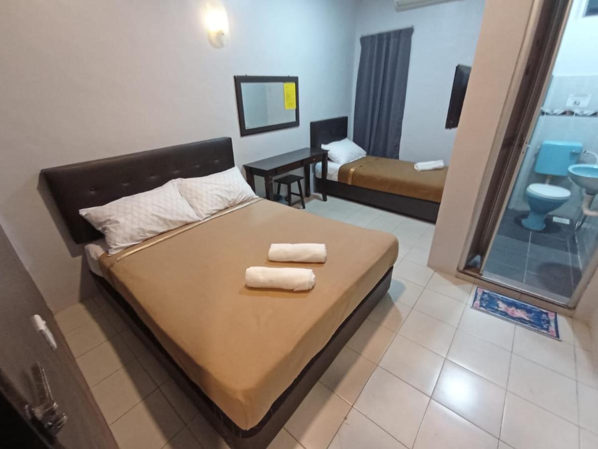 D Layaran Kuantan Lpt Exit 833 호텔 외부 사진