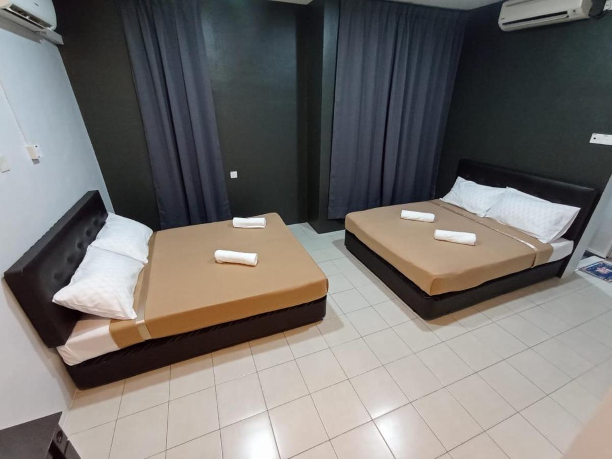 D Layaran Kuantan Lpt Exit 833 호텔 외부 사진