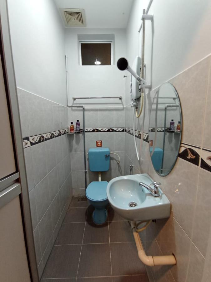 D Layaran Kuantan Lpt Exit 833 호텔 외부 사진