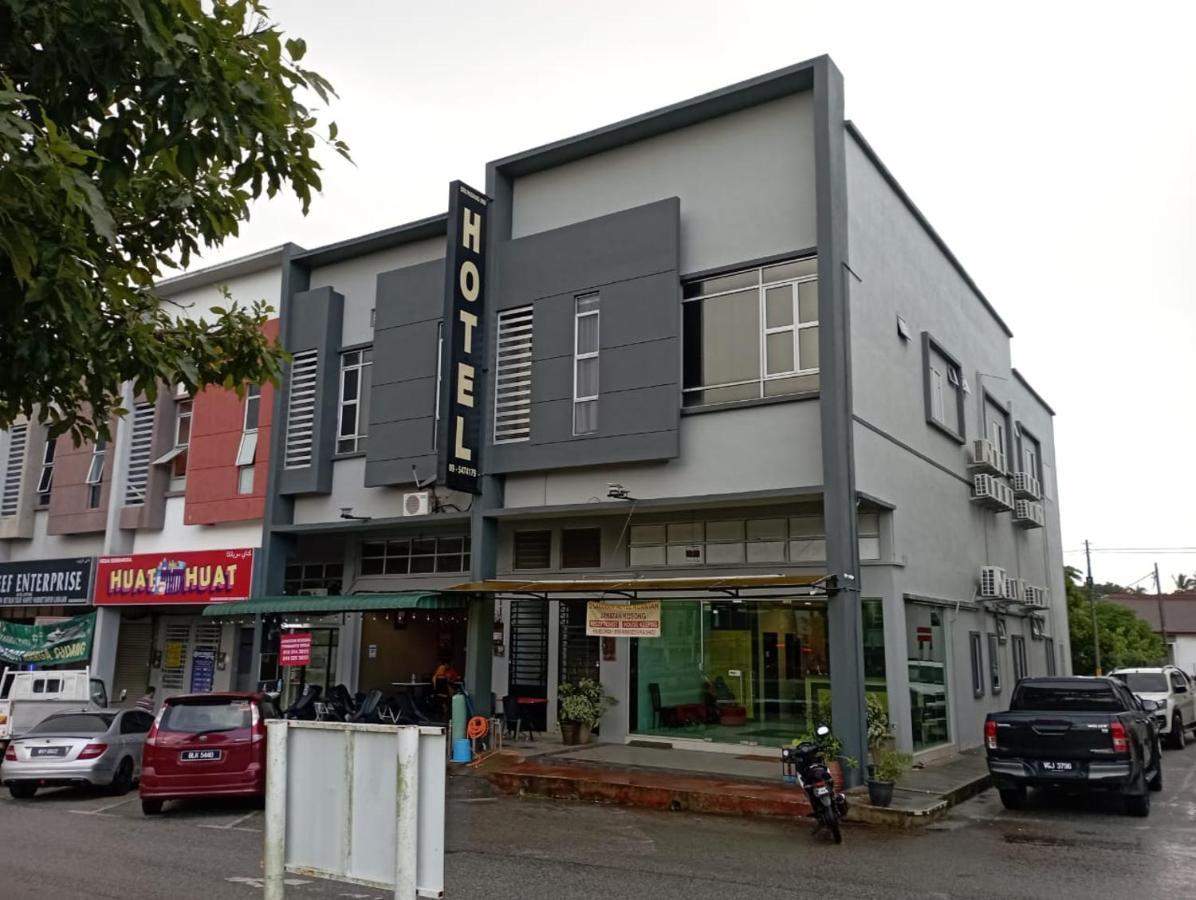 D Layaran Kuantan Lpt Exit 833 호텔 외부 사진