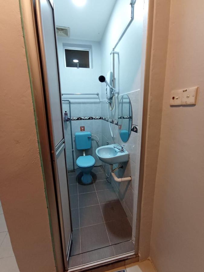 D Layaran Kuantan Lpt Exit 833 호텔 외부 사진