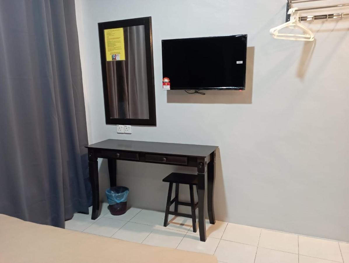D Layaran Kuantan Lpt Exit 833 호텔 외부 사진