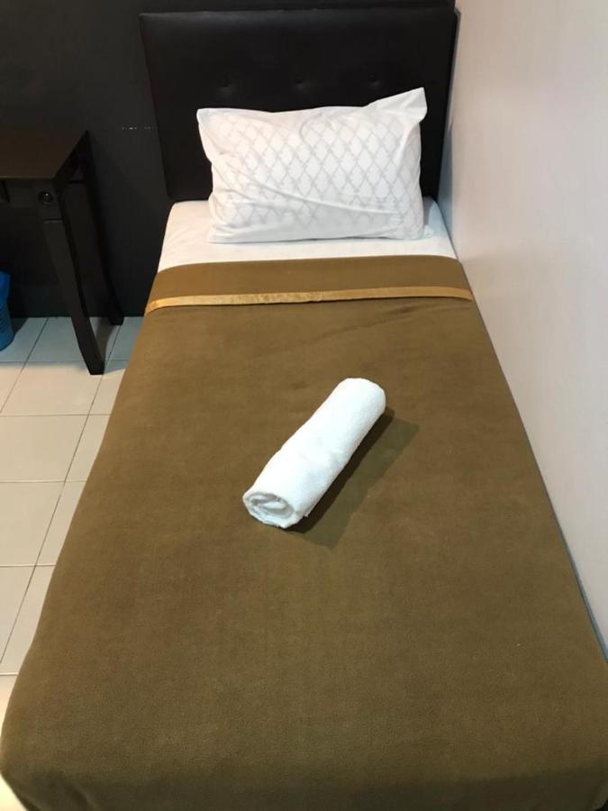 D Layaran Kuantan Lpt Exit 833 호텔 외부 사진