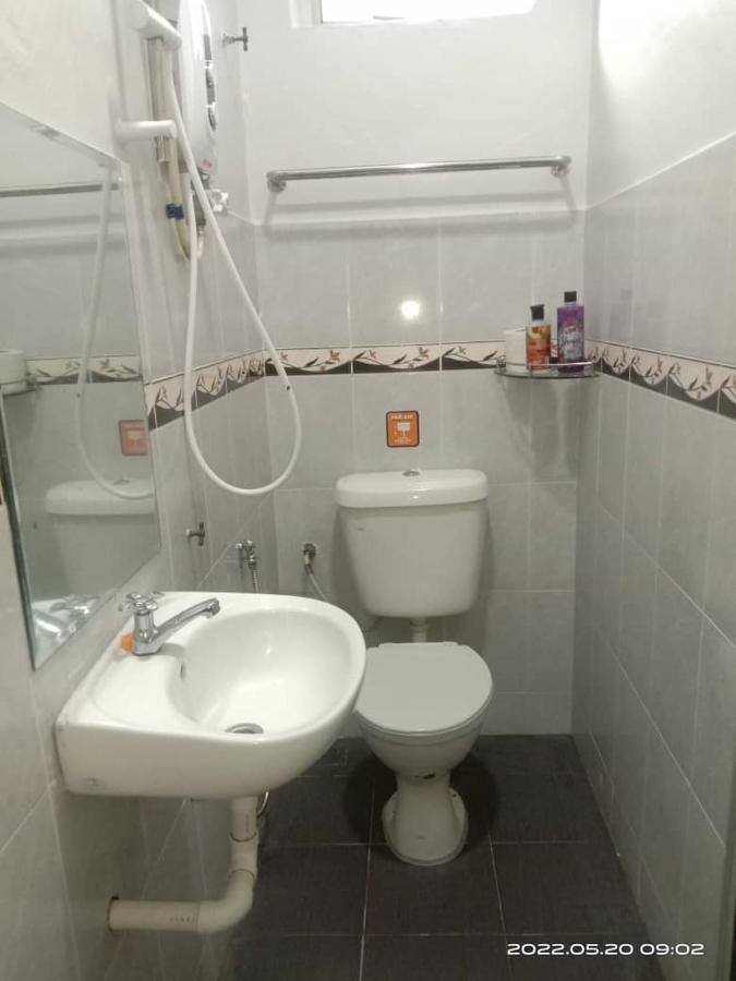 D Layaran Kuantan Lpt Exit 833 호텔 외부 사진